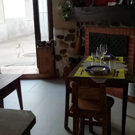 Abuela Maxi Casa rural Riolobos