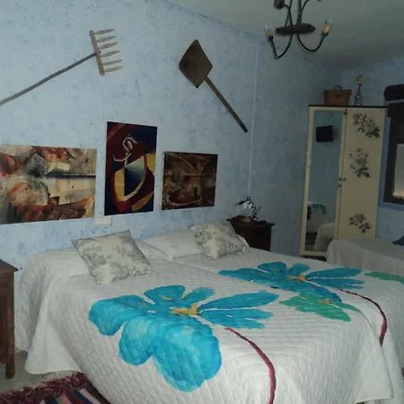 Casa Rural Abuela Maxi * Riolobos