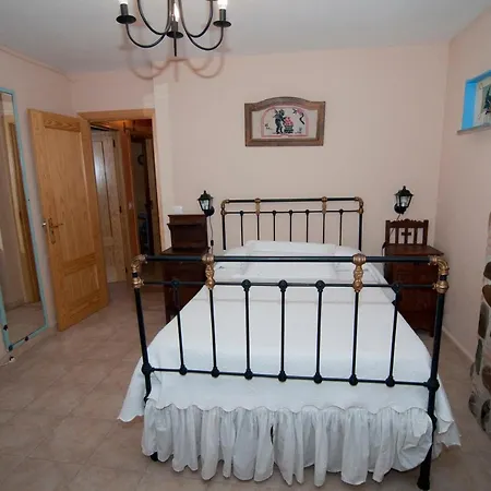 Casa Rural Abuela Maxi * Riolobos